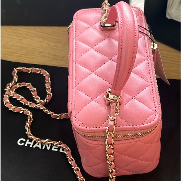 Chanel Pink Vanity Purse with Chain - Picture 7 of 7